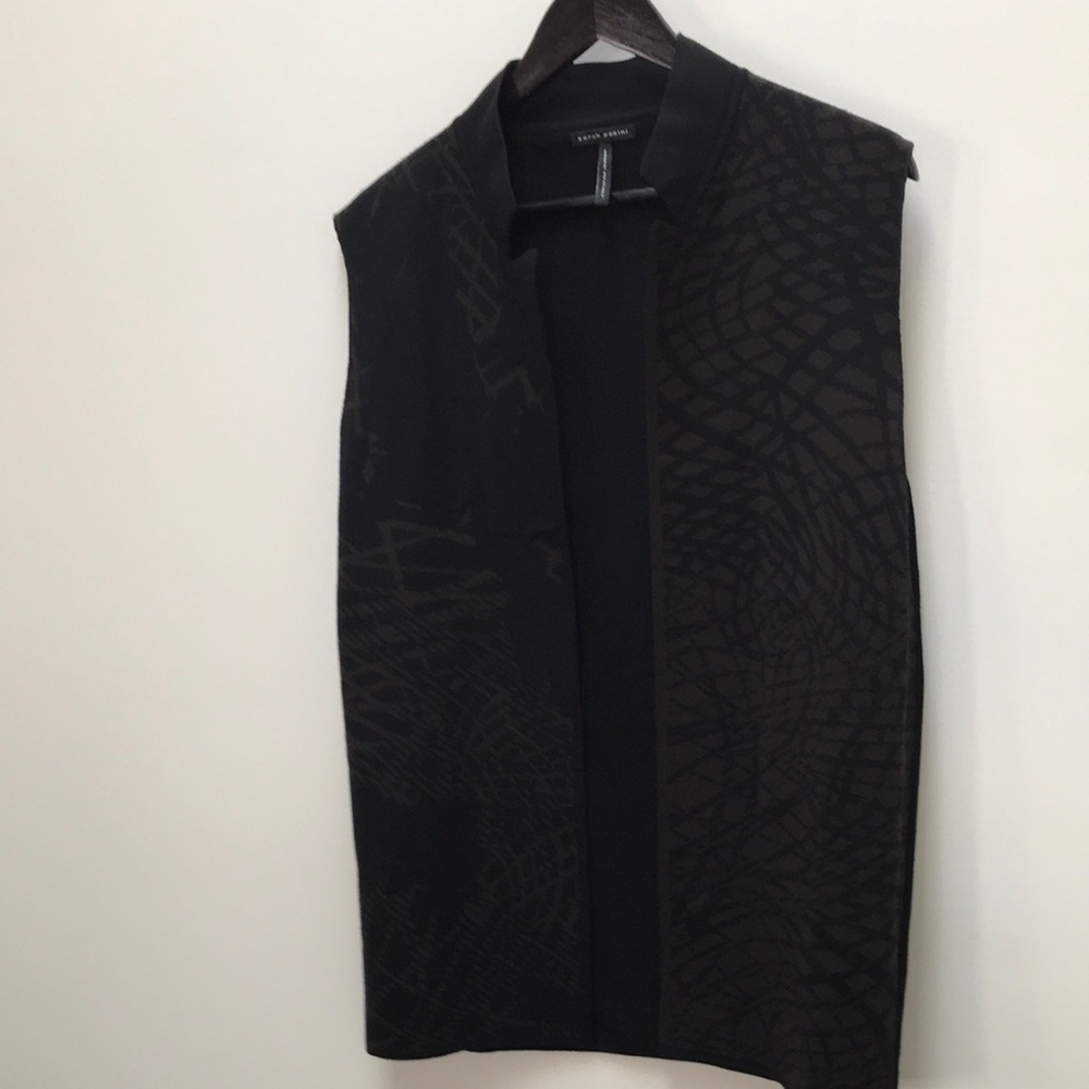 Sarah Pacini vest one size
